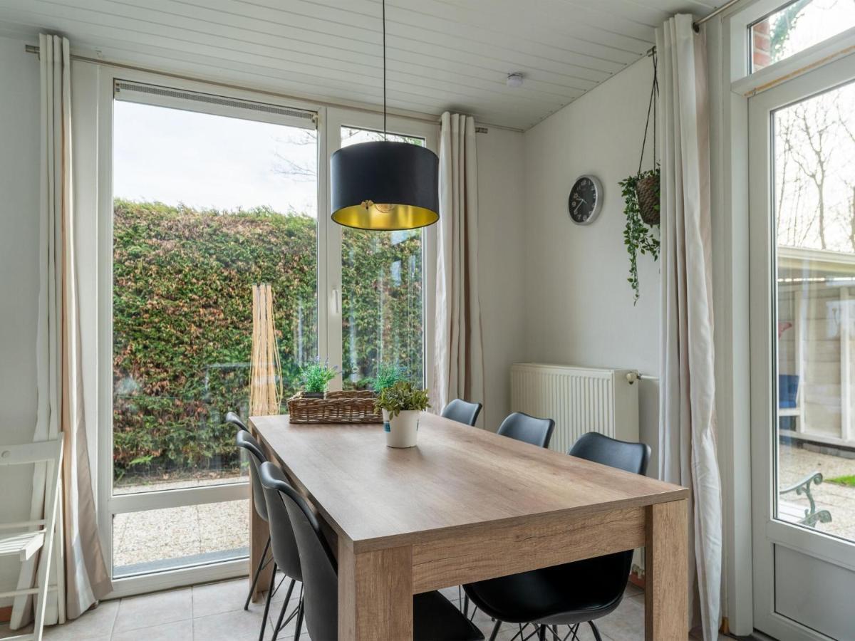 Holiday Home In Baarland With Fenced Garden Buitenkant foto